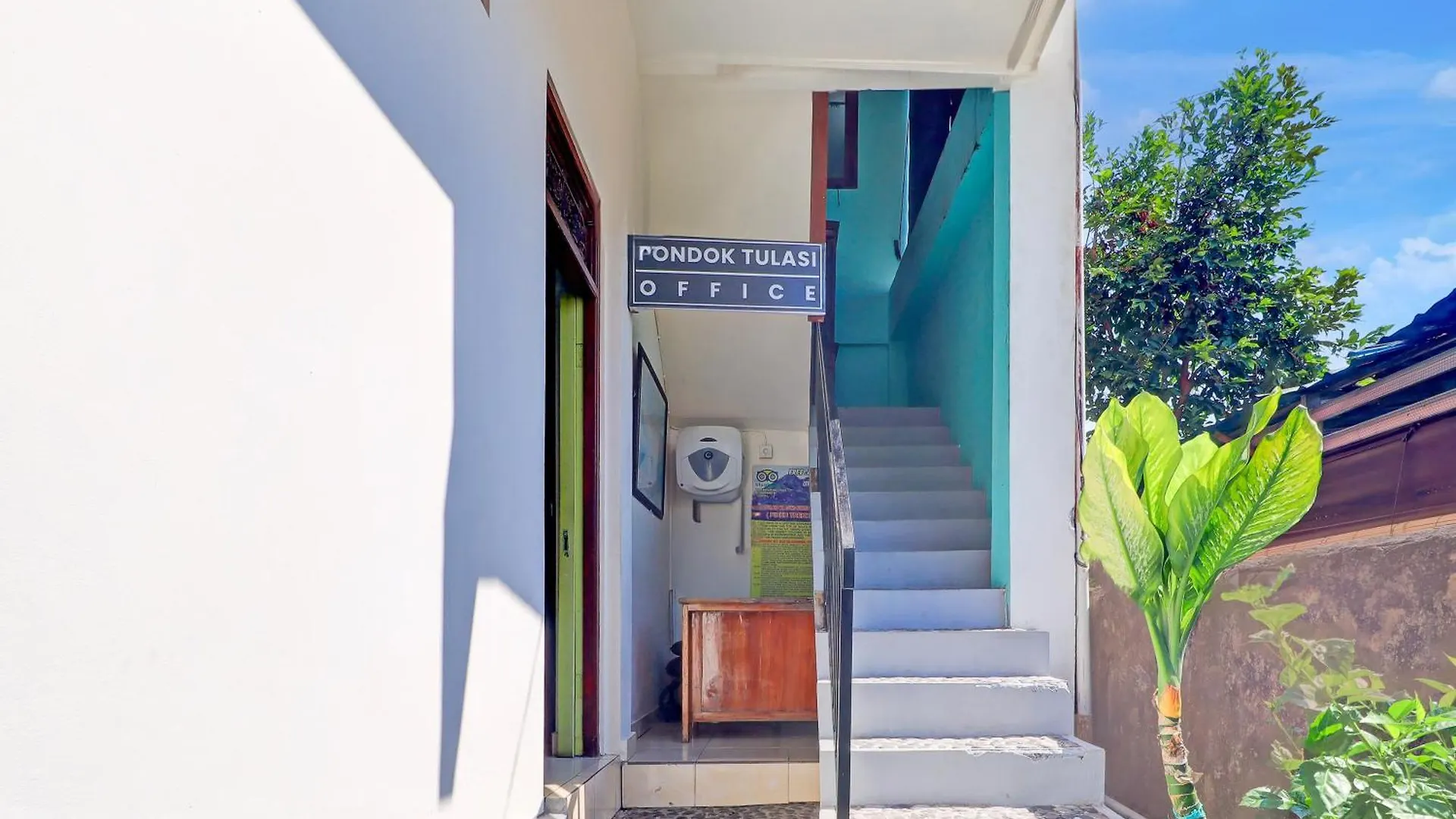 Hotel O Pondok Tulasi Hostel Near Monkey Forest Ubud  Indonesia